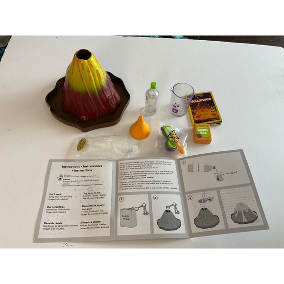 American Girl Volcano Lab Set BNIB  Retired - Picture 1 of 7
